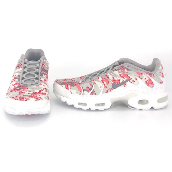 Nike Air Max Plus C Size 7.5 Women - Picture 2 of 7